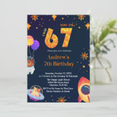 宇宙をテーマにした誕生日おめでとう　私6歳から7歳へ　男の子の誕生日 招待状 (スタンド正面)