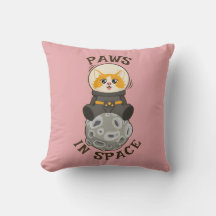 宇宙を漂うクールな猫 宇宙飛行士の猫 月をバックに
