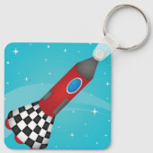 宇宙を飛ぶレトロな赤いロケット キーホルダー (裏面)