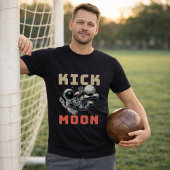 宇宙サッカー 月蹴る宇宙飛行士ジョーク Tシャツ
