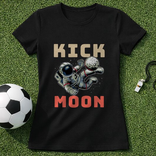 宇宙サッカー 月蹴る宇宙飛行士ジョーク Tシャツ