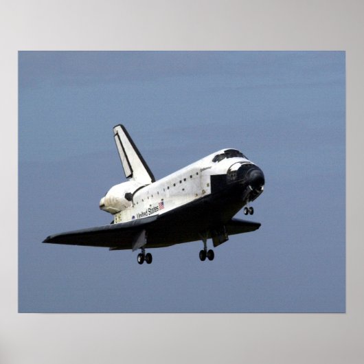宇宙シャトルが着陸する準備(STS-108) ポスター (正面)