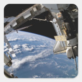 宇宙シャトルアトランティスとソユーズ宇宙船 スクエアシール (正面)