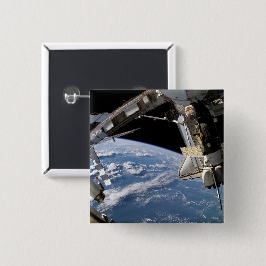 宇宙シャトルアトランティスとソユーズ宇宙船 缶バッジ (正面&裏面)