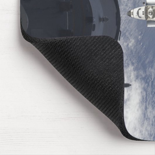 宇宙シャトルアトランティスとロシアの宇宙船 マウスパッド (コーナー)