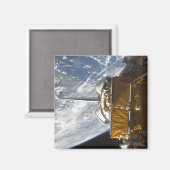 宇宙シャトルアトランティスのペイロードベイをバックドロップ マグネット (正面/裏面)