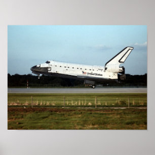 宇宙シャトルアトランティスの着陸(STS-79) ポスター