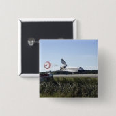 宇宙シャトルアトランティスはそのドラッグシュートを解く 缶バッジ (正面&裏面)