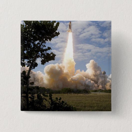 宇宙シャトルアトランティスは19をリフト 缶バッジ (正面)