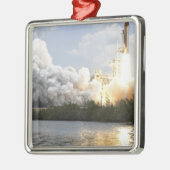 宇宙シャトルアトランティスは22をリフト メタルオーナメント (左)