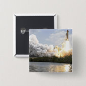 宇宙シャトルアトランティスは22をリフト 缶バッジ (正面&裏面)