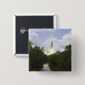 宇宙シャトルアトランティスは25をリフト 缶バッジ (正面&裏面)