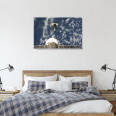 宇宙シャトルエンデバーとソユーズ宇宙船 キャンバスプリント (インサイチュ (寝室))