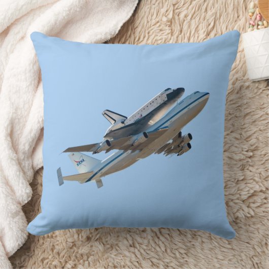 宇宙シャトルエンデバー最終飛行写真 クッション (ブランケット)