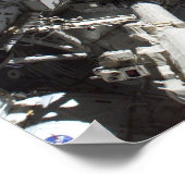 宇宙シャトルディスカバリーとISSのドッキング(STS-114) ポスター (角)