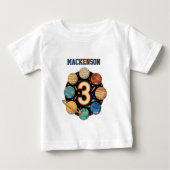 宇宙パーソナライズドネーム3歳の誕生日パーティー ベビーTシャツ (正面)
