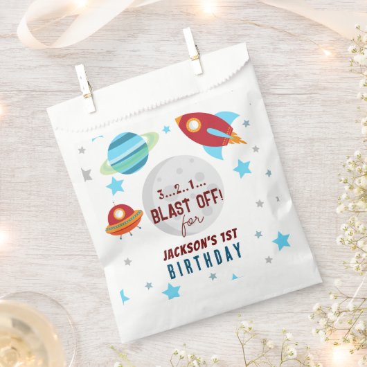 宇宙ブラストオフ1歳の誕生日 フェイバーバッグ (クリップ留めされた状態)