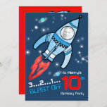 宇宙ロケットの子どもたち10歳の誕生日の青い招待状 招待状<br><div class="desc">グラフィックボーイは宇宙ロケットパーティー招待状を息子の招待状仲間を、この世お気に入りの界の誕生日の宇宙の10回目をテーマにしたバースデー·バッシュに宇宙するのに最適です。自カスタマイズ分の男の子の写真とパーティーの詳細と代わりの数独身の字の誕生日もしが必要です。サラ·トレッ図解入りの、写真付きのトが独自に設計。</div>