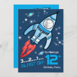 宇宙ロケットの子どもたち12歳の誕生日の青い招待状 招待状<br><div class="desc">グラフィックボーイは宇宙ロケットパーティー招待状を息子の招待状仲間をこの世お気に入りの界の誕生日の外に出し、12回目の誕生日の宇宙をテーマにしたバースデー·バッシュに最適です。自カスタマイズ分の男の子の写真とパーティーの詳細と代わりの数独身の字の誕生日もしが必要です。サラ·トレッ図解入りの、写真付きのトが独自に設計。</div>