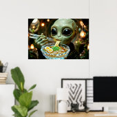 宇宙人がラーメンを食べる面白いデザイン ポスター (ホームオフィス)
