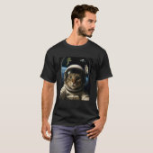 宇宙人とUFOと宇宙飛行士の面白い猫のミーム Tシャツ (正面フル)