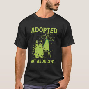 宇宙人に誘拐されたんじゃないよ、飼われたんだよ 面白い緑の宇宙人猫 レトロ ユニーク Tシャツ