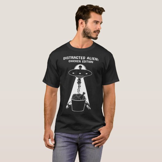 宇宙人に誘拐されるニワトリ エディション 宇宙人おもしろTシャツ フライドチキン Tシャツ (正面フル)
