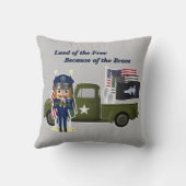 宇宙力くるみ割り小さな軍隊トラック クッション (裏面)