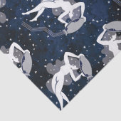 宇宙女性に耐えるアクエリアスの(占星術の)十二宮図水 薄葉紙 (詳細)