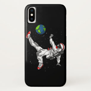 宇宙宇宙の宇宙飛行士のサッカーのフットボール iPhone X ケース