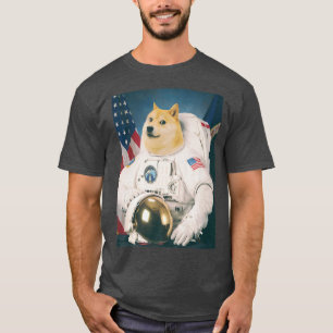 宇宙宇宙飛行士ドッグ芝おもしろい犬愛好家 Tシャツ
