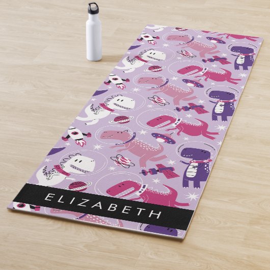 宇宙恐竜、可愛い恐竜、星、あなたの名前 ヨガマット (インサイチュ)