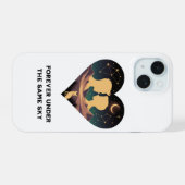 宇宙愛ストーリーハート　恋人と狐の芸術 iPhone 15ケース (裏面横)