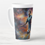 宇宙星雲サッカーショット カフェラテマグ (左アングル)