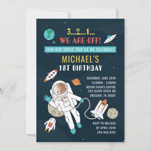 宇宙未来の宇宙飛行士の最初の誕生日の写真 招待状 (正面)