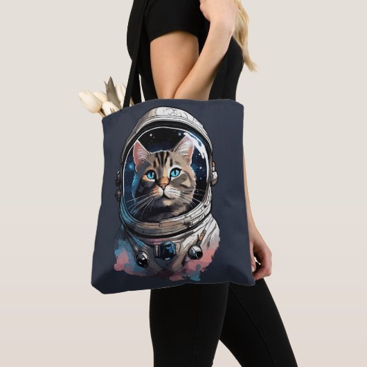 宇宙水彩画の宇宙飛行士の猫 トートバッグ (クローズアップ)