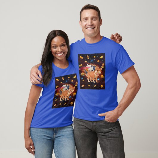 宇宙犬の猫のピザと食べBのレーザー眼猫 Tシャツ (ユニセックス)
