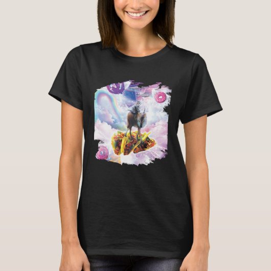 宇宙猫がオオカミユニコーンに乗ってタコスとドーナツ Tシャツ (正面)