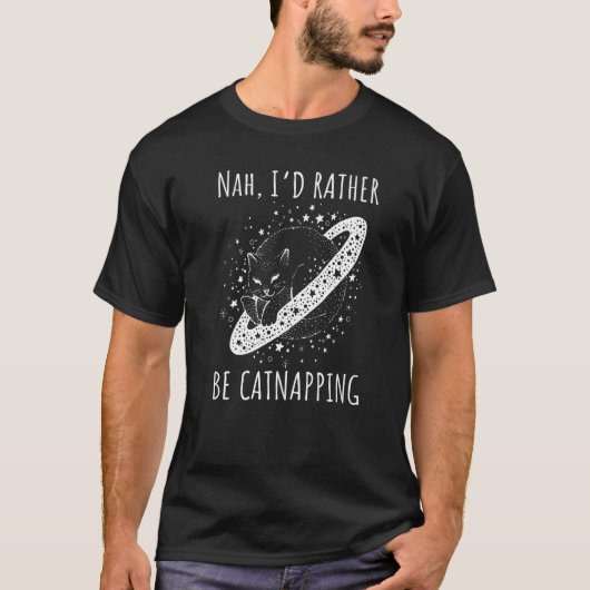 宇宙猫スパでウトウトしながら夢見ていた方がいい Tシャツ (正面)