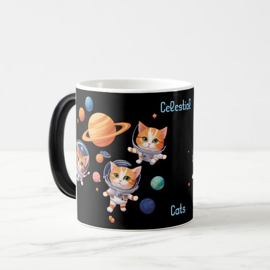 宇宙猫変身マグカップ – 宇宙飛行士の猫たち モーフィングマグカップ (正面左)