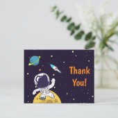 宇宙空間に浮かぶ宇宙飛行士 ポストカード (スタンド正面)