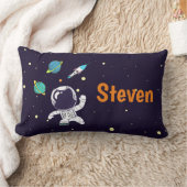 宇宙空間を探検する宇宙飛行士 ランバークッション (ブランケット)