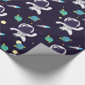 宇宙空間パターンに浮かぶ宇宙飛行士 ラッピングペーパー (角)