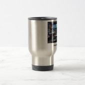 宇宙管制センターのシャトル、宇宙管制センター トラベルマグ (中央)