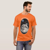 宇宙船と地球 URM で月へ戻る Tシャツ (正面フル)