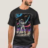 宇宙飛行士がゴルフをプレー Tシャツ (正面)