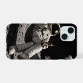 宇宙飛行士がビールを飲む iPhone 15ケース (裏面横)