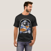宇宙飛行士がピザを食べている Tシャツ (正面フル)