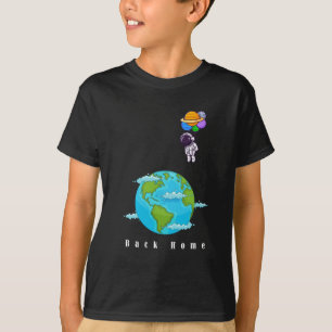 宇宙飛行士が地球のTシャツに着陸 Tシャツ