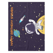 宇宙飛行士が宇宙空間を探検する誕生日 テーブルクロス (正面)